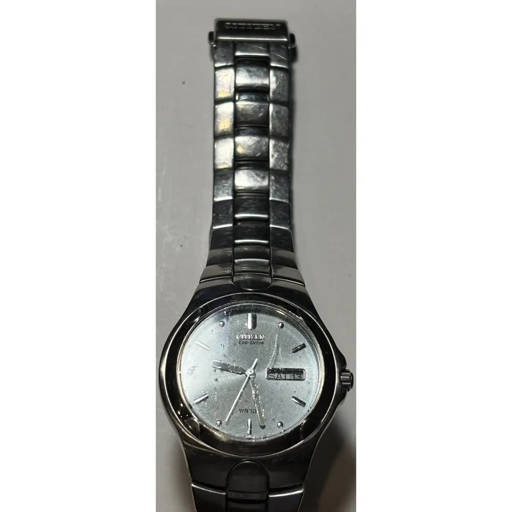 Citizen Eco-Drive WR100 Men's Watch (591517) – Textured Light-Gray – Solar